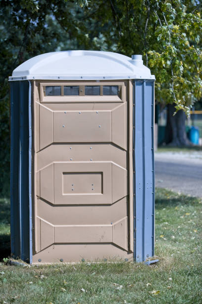Portable Toilet Options We Offer in Noyack, NY